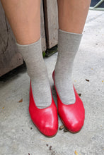 Load image into Gallery viewer, Le Bon Shoppe Grey Socks