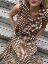 Load image into Gallery viewer, TLP Polly Top in Chestnut Gingham Check