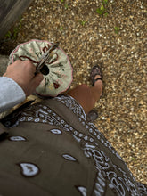 Load image into Gallery viewer, Handcrafted Italian "Panarino" Basket Handbag in Brown, Pink and Yellow Floral Vine