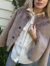 Load image into Gallery viewer, Hartford Vigo Faux Fur Jacket