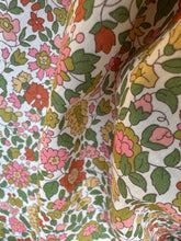 Load image into Gallery viewer, APOF Nira Blouse in Liberty of London Theresa Print