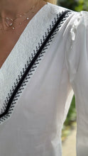 Load image into Gallery viewer, Loretta Caponi Vinci Blouse