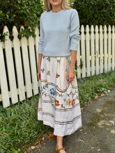 Load image into Gallery viewer, Vintage Italian Linen Skirt Multi Color Florals