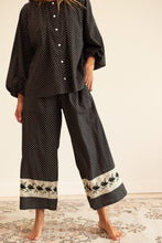 Load image into Gallery viewer, Mille Cecily Top in Polka Dot
