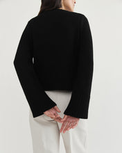 Load image into Gallery viewer, The Easton Luxury Cotton V-Neck Sweater in Black
