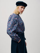 Load image into Gallery viewer, APOF Audrey Blouse in Liberty Kazusa
