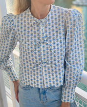 Load image into Gallery viewer, Andion Long Sleeve Barbara Blouse in Blue Print
