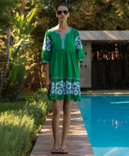 Load image into Gallery viewer, Genta Dress in Leaf Green with White Applique
