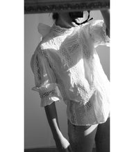 Load image into Gallery viewer, Andion Meredith Blouse
