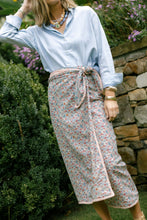 Load image into Gallery viewer, Savannah Skirt in Pressed Primrose Floral/Reverses to Stripe
