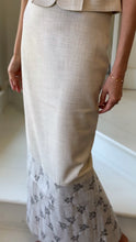 Load image into Gallery viewer, Destree Mila Woven and Jacquard Midi Skirt
