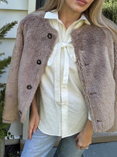 Load image into Gallery viewer, Hartford Vigo Faux Fur Jacket
