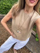 Load image into Gallery viewer, Hartford Howie Woven Top in Dune and Pink
