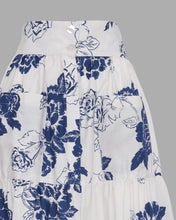 Load image into Gallery viewer, Loretta Caponi Nuvola High Wasited Skirt in Edges of Roses
