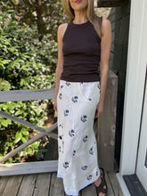Load image into Gallery viewer, Lug Von Siga Linen Liza Skirt with Embroidery and Lace Insets
