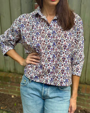 Load image into Gallery viewer, TLP Billie Shirt in Liberty of London Plum Floral
