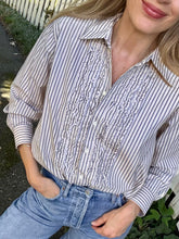 Load image into Gallery viewer, Diega Castilana Organic Cotton Blouse in Ecru/Marine
