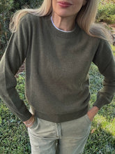 Load image into Gallery viewer, Colori Cashmere Light Crew Sweater in Sage Green
