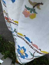 Load image into Gallery viewer, Vintage Italian Linen Skirt Multi Color Florals

