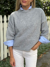 Load image into Gallery viewer, Secular 3/4 Alpaca Sleeve Sweater in Gray
